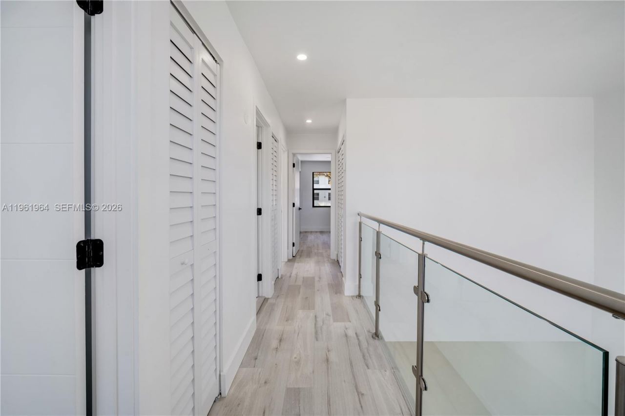 1406 SW 104th Ct, Miami, FL 33174 Photo