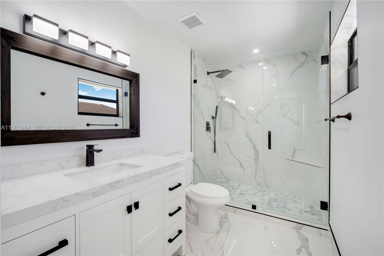 1406 SW 104th Ct, Miami, FL 33174 Photo