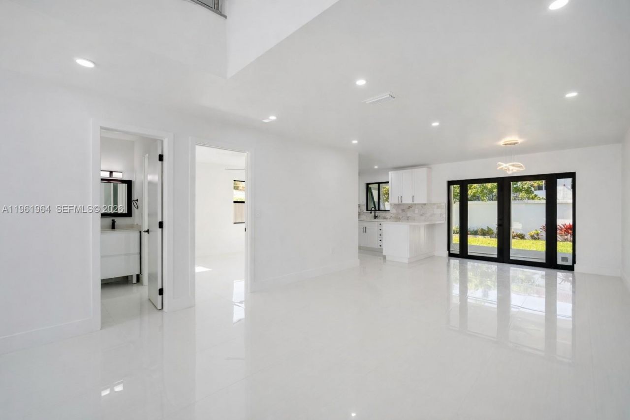 1406 SW 104th Ct, Miami, FL 33174 Photo