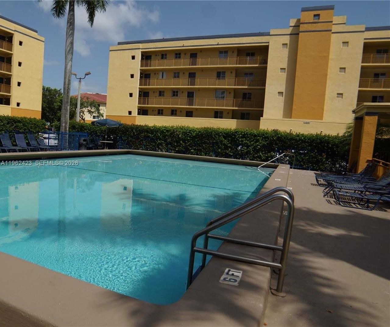 14921 SW 82nd Ter , Unit 3-201, Miami, FL 33193 Photo