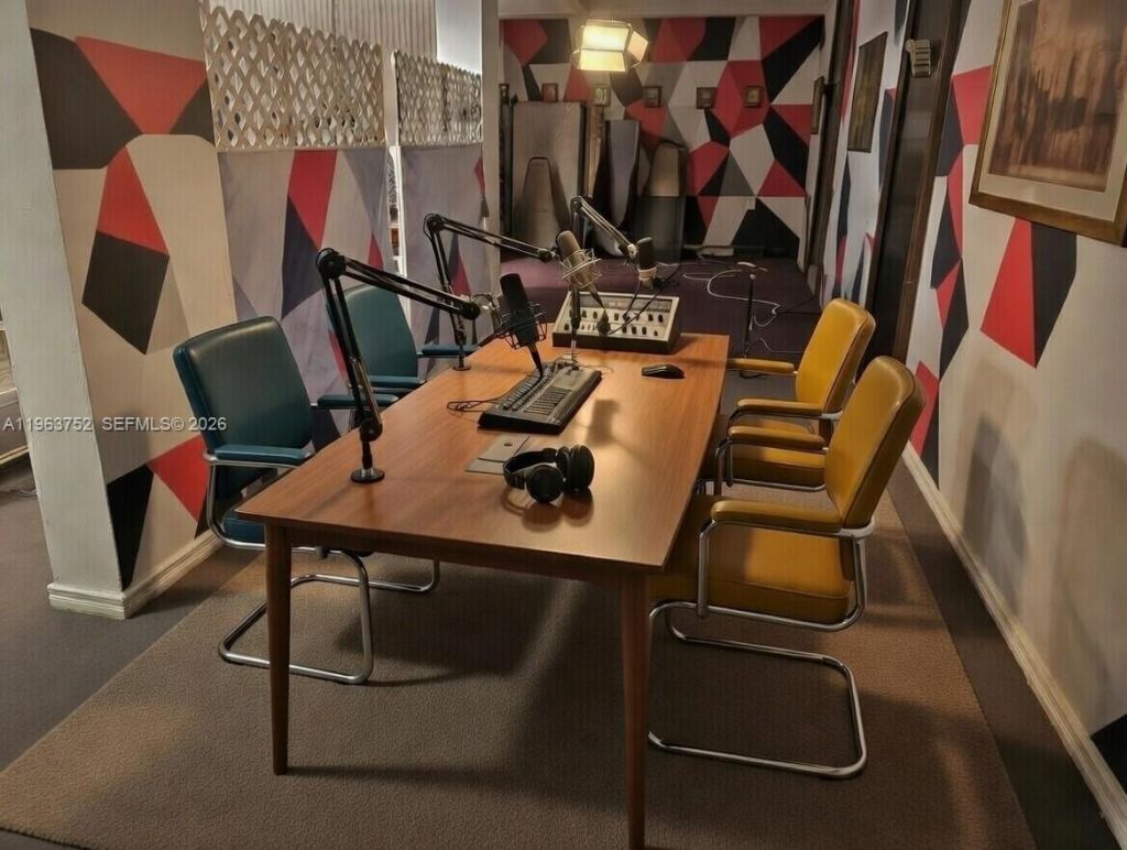 5601 Collins Ave Cu-9, Miami Beach, FL 33140 Photo