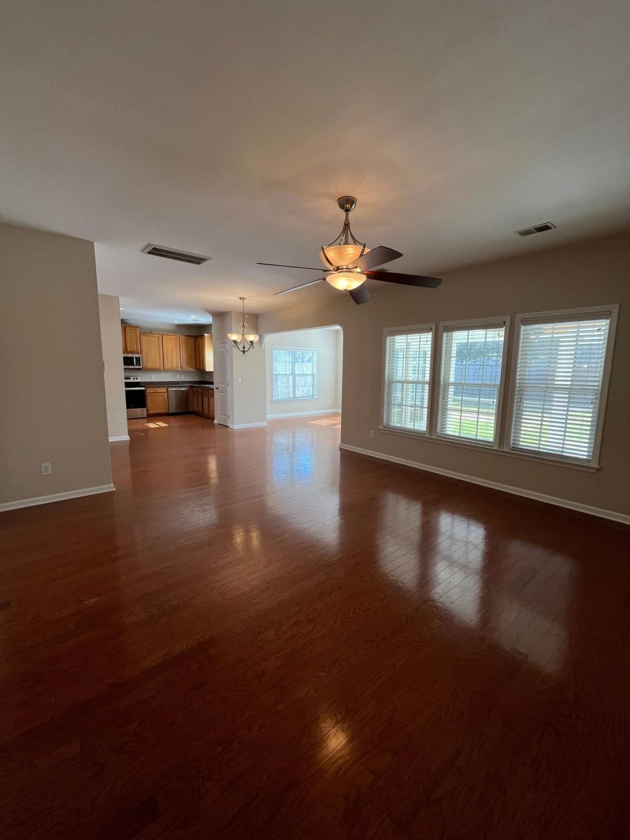 202 Willet Drive Photo 5