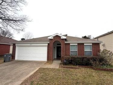 1937 Earnhardt Way, Dallas, TX 75217