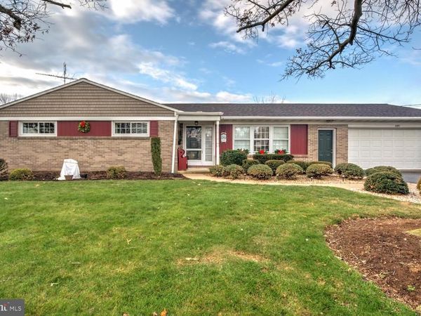 440 RANCK ROAD, NEW HOLLAND, PA 17557