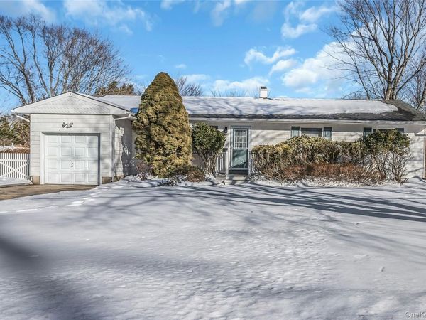 59 Charm City Drive, Port Jefferson Station, NY 11776