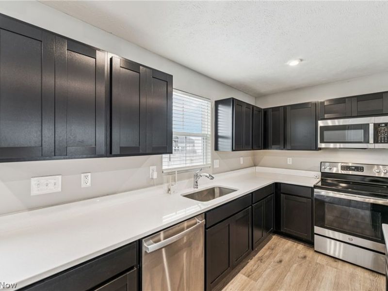 4497 Bellow Drive, Lorain, OH 44053 Photo 14