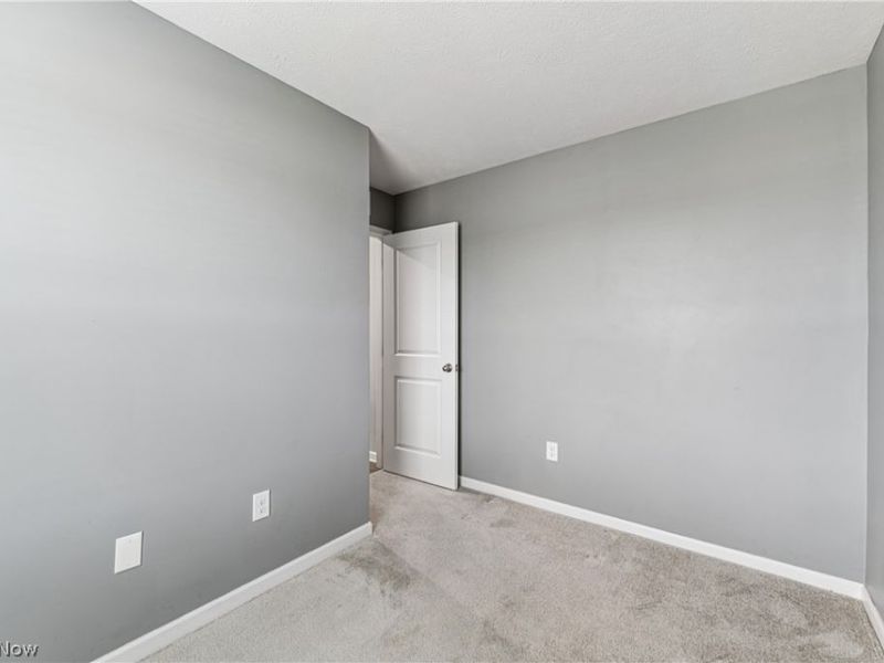 4497 Bellow Drive, Lorain, OH 44053 Photo 23