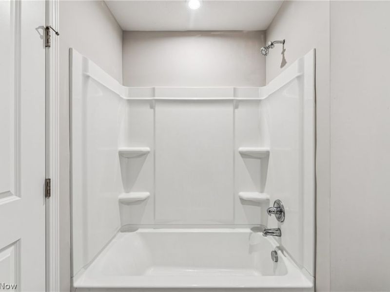 4497 Bellow Drive, Lorain, OH 44053 Photo 39