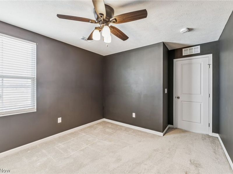 4497 Bellow Drive, Lorain, OH 44053 Photo 41