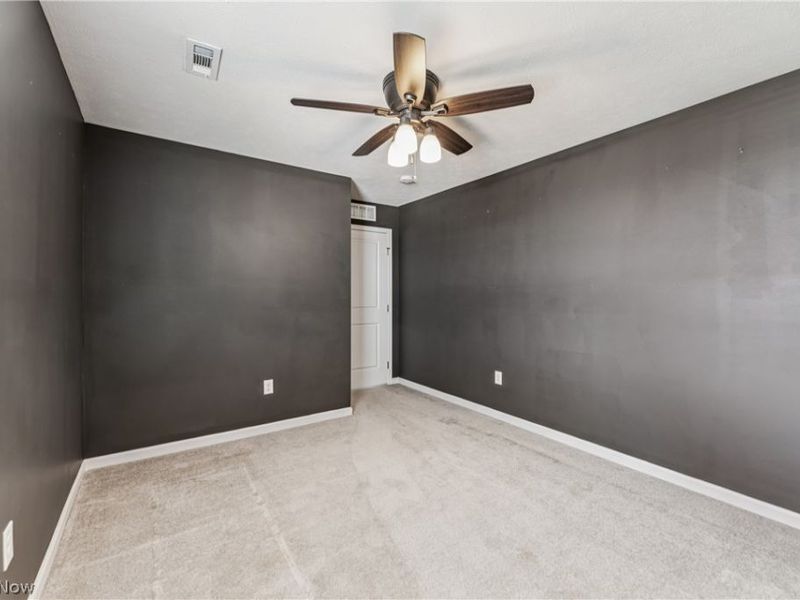 4497 Bellow Drive, Lorain, OH 44053 Photo 42