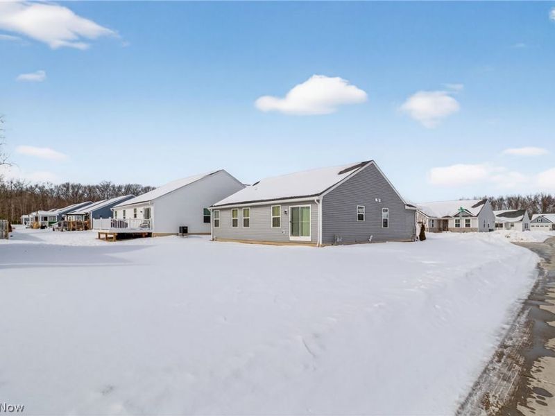 173 Eagle Circle, Amherst, OH 44001 Photo 6