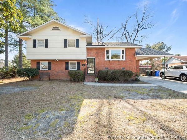 2929 Skycrest Drive, Fayetteville, NC 28304