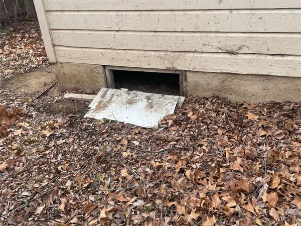 706 Sheffield Ave, Llano, TX 78643