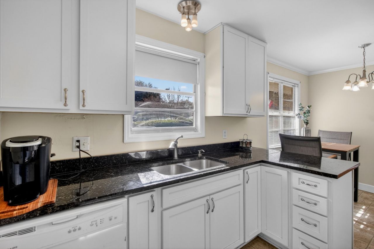 822 Rogers Lane Photo 14