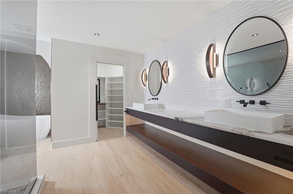 2795 N Beach Rd , Unit B, Englewood, FL 34223 Photo