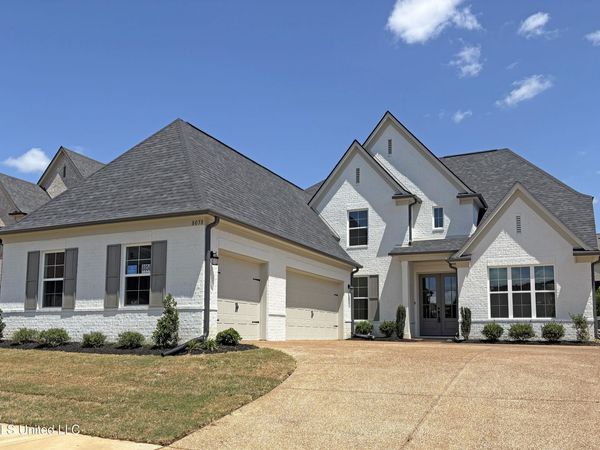 8058 Old Addison Drive, Olive Branch, MS 38654
