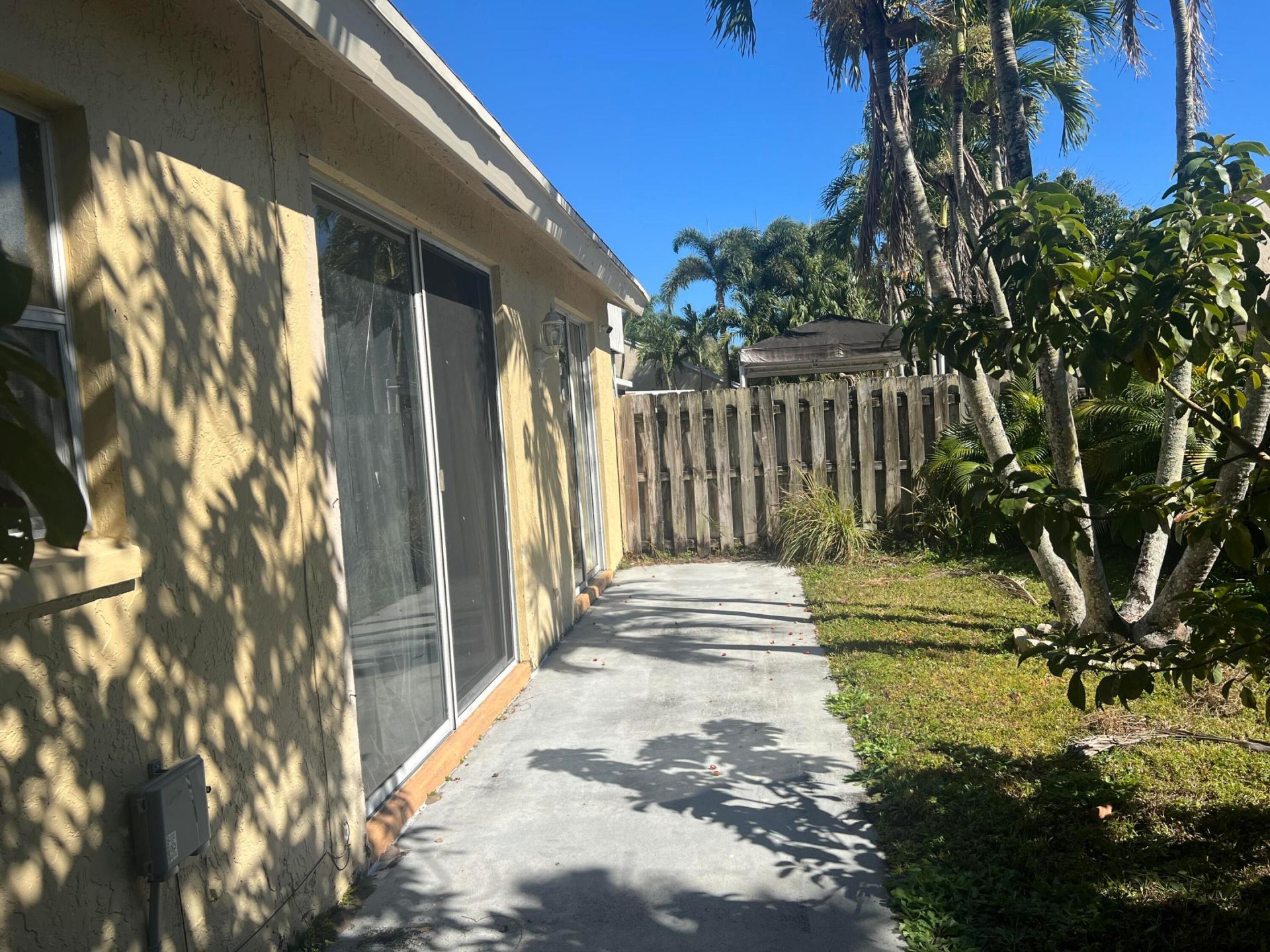 1239 Sussex Street, Boynton Beach, FL 33436 Photo