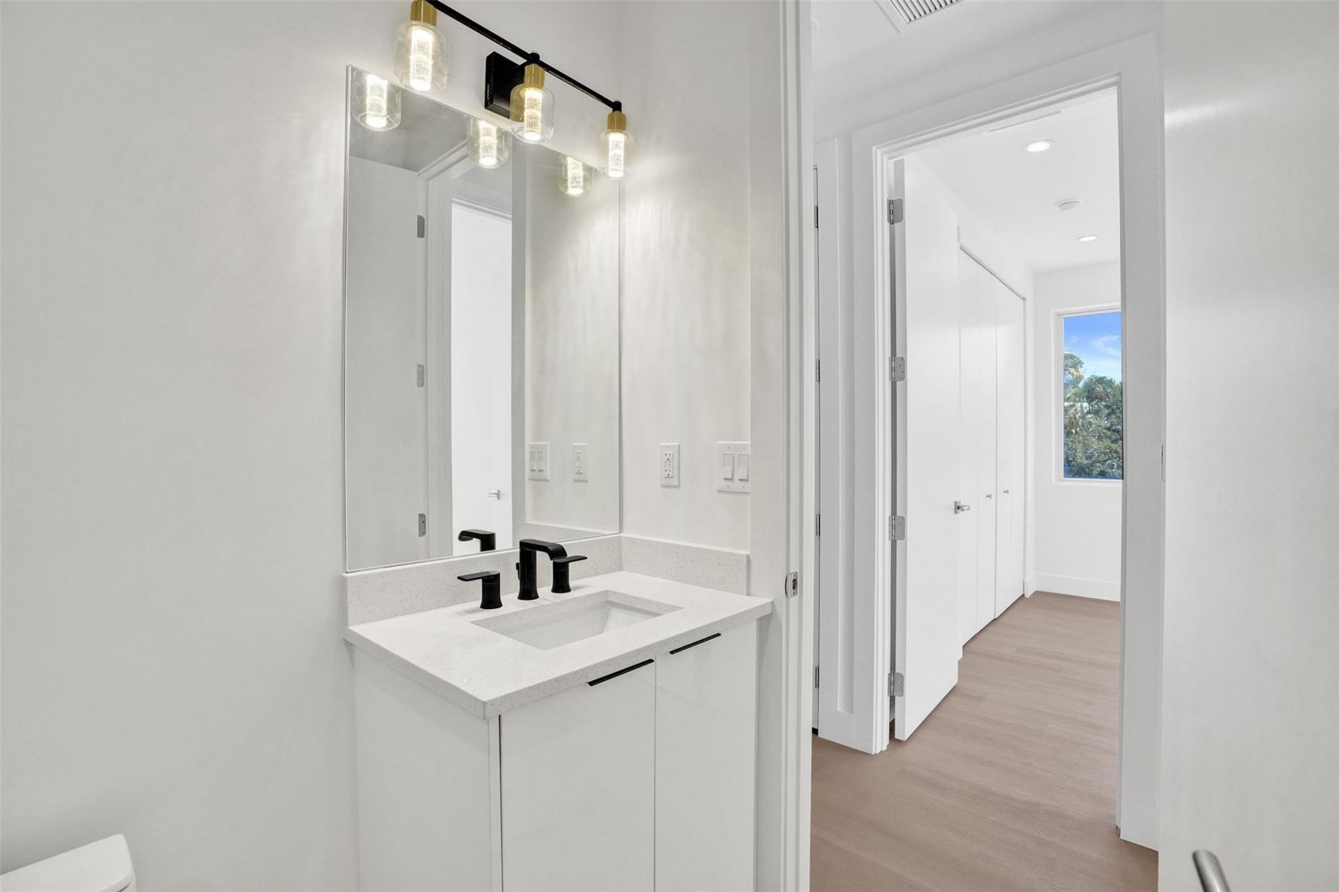 1133 NE 18th Court, Fort Lauderdale, FL 33305 Photo