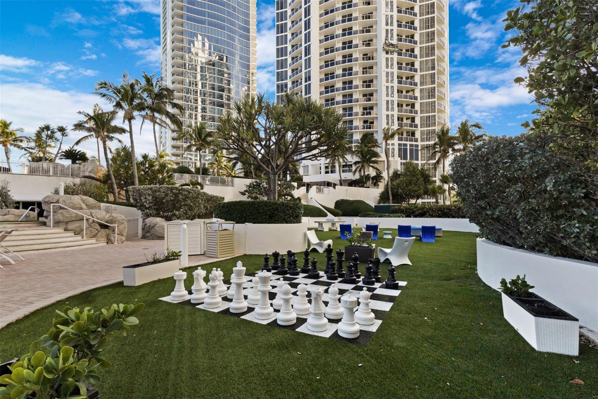 18001 Collins Avenue, Unit 2615, North Miami Beach, FL 33160 Photo