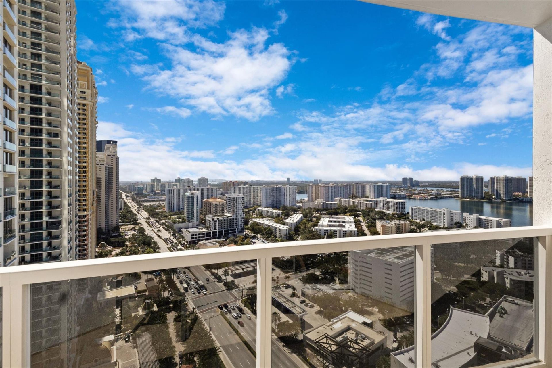 18001 Collins Avenue, Unit 2615, Sunny Isles Beach, FL 33160 Photo