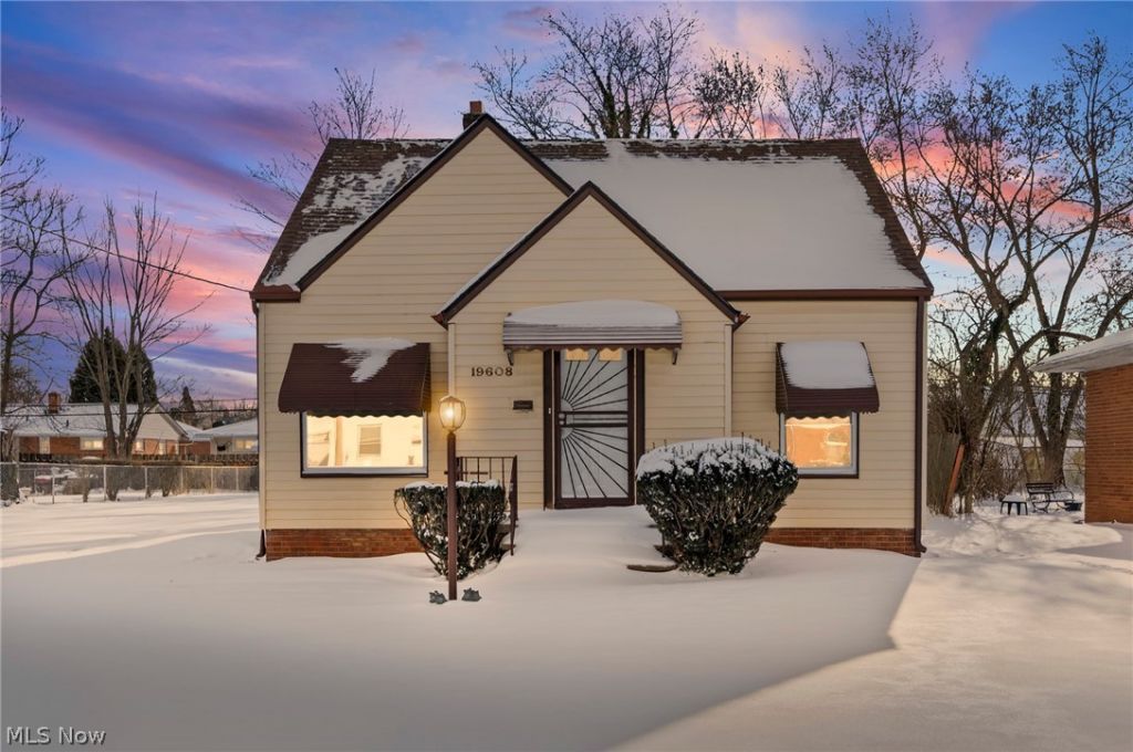 19608 Kings Highway, Shaker Heights, OH 44122 Main Photo