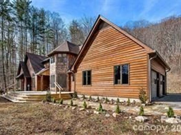 249 Starlin Mountain Road , Bakersville, NC 28705