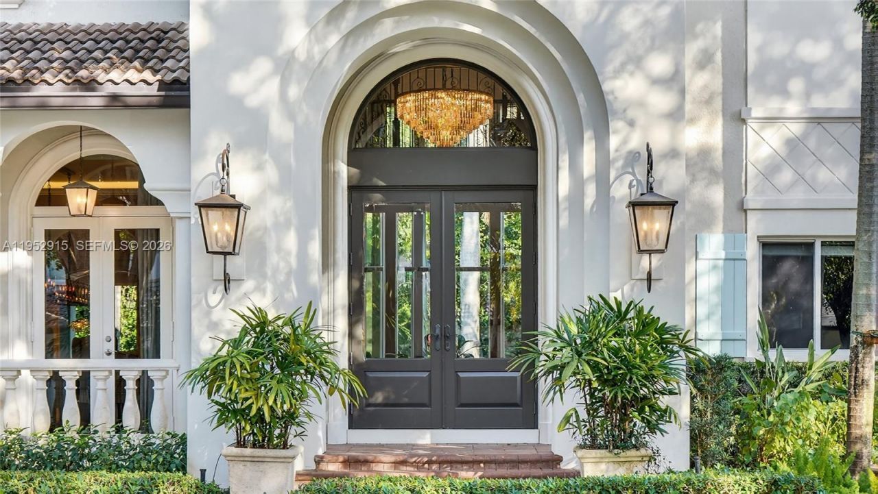 17015 SW 74th Ave, Palmetto Bay, FL 33157 Photo