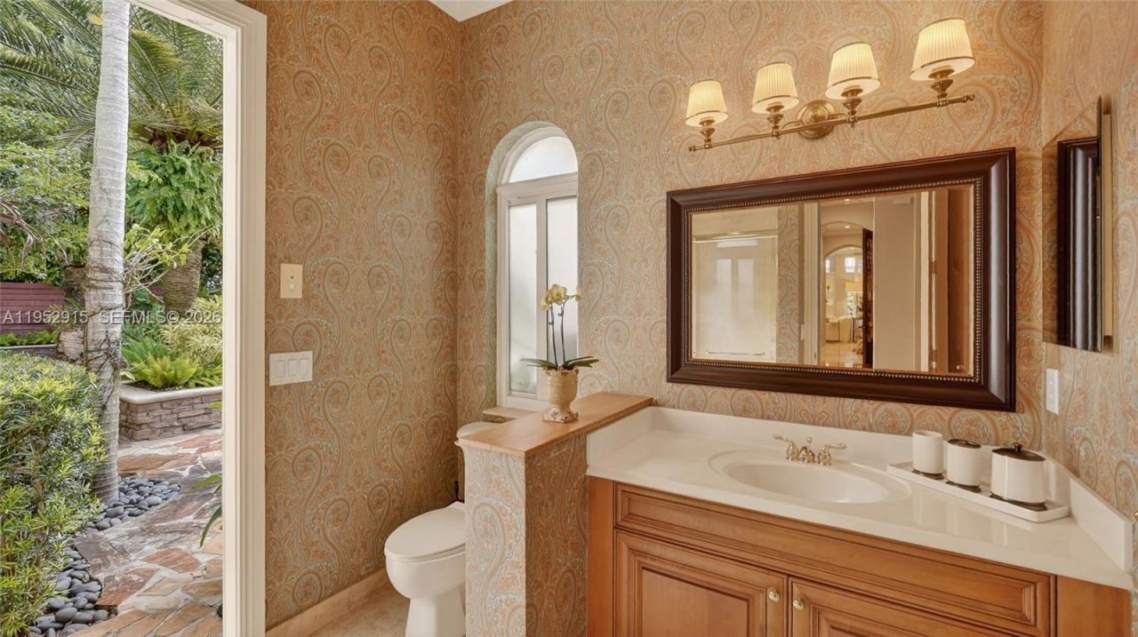 17015 SW 74th Ave, Palmetto Bay, FL 33157 Photo