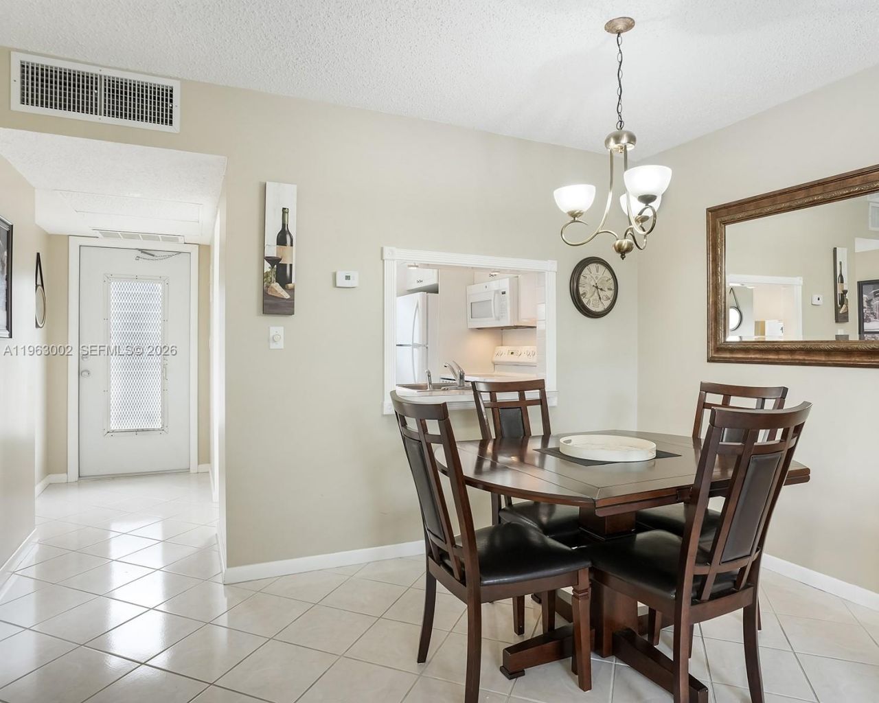 4805 NW 35th St, Unit 506, Lauderdale Lakes, FL 33319 Photo