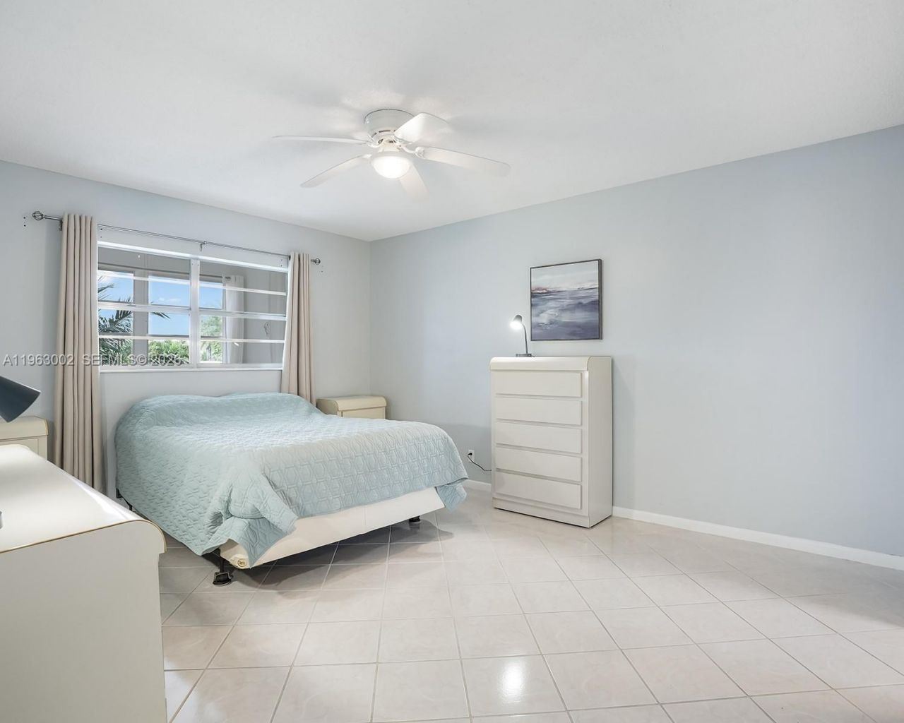 4805 NW 35th St, Unit 506, Lauderdale Lakes, FL 33319 Photo