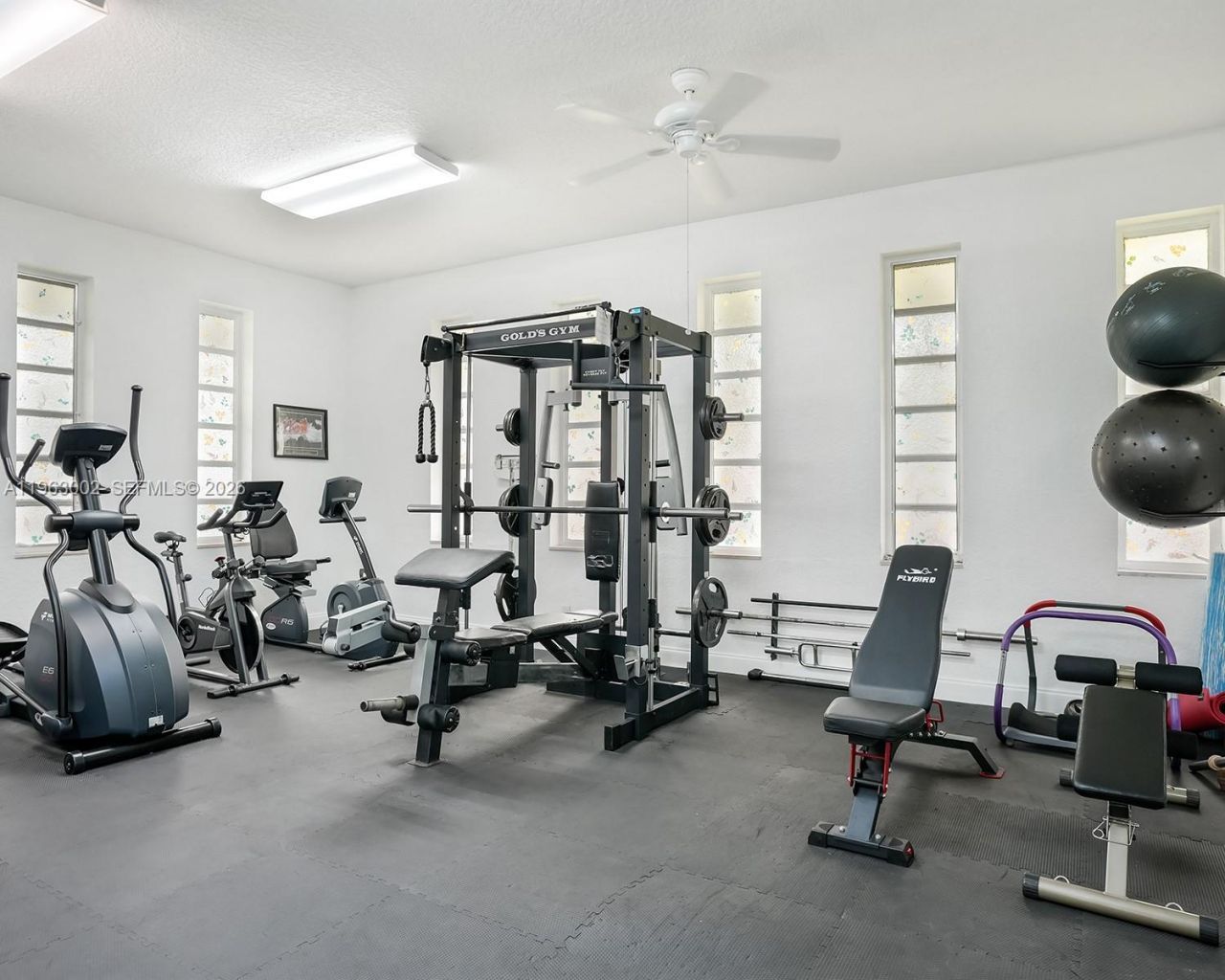 4805 NW 35th St, Unit 506, Lauderdale Lakes, FL 33319 Photo