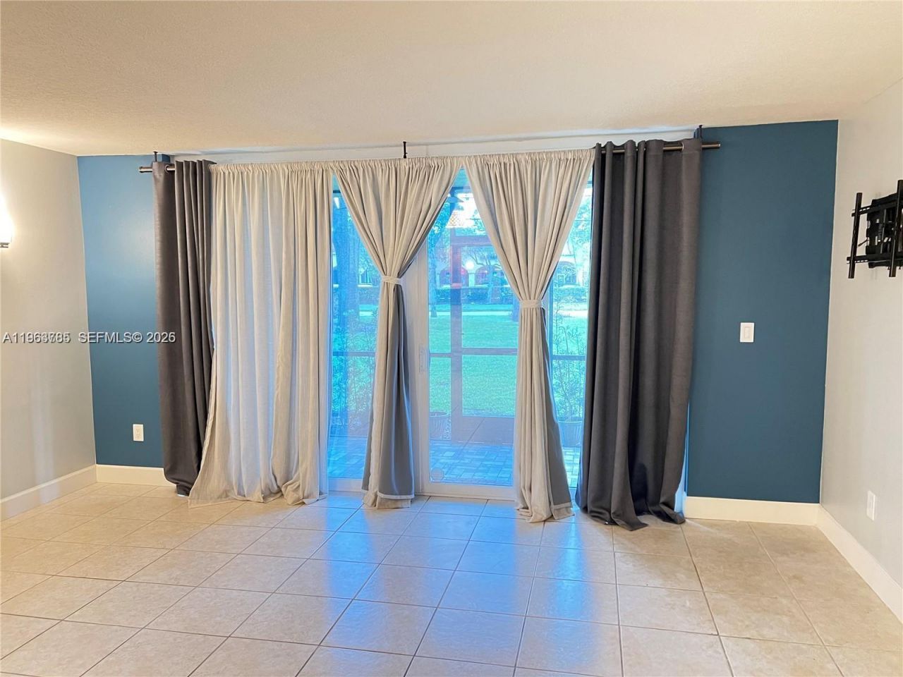 6800 Cypress Rd, Unit 101, Plantation, FL 33317 Photo