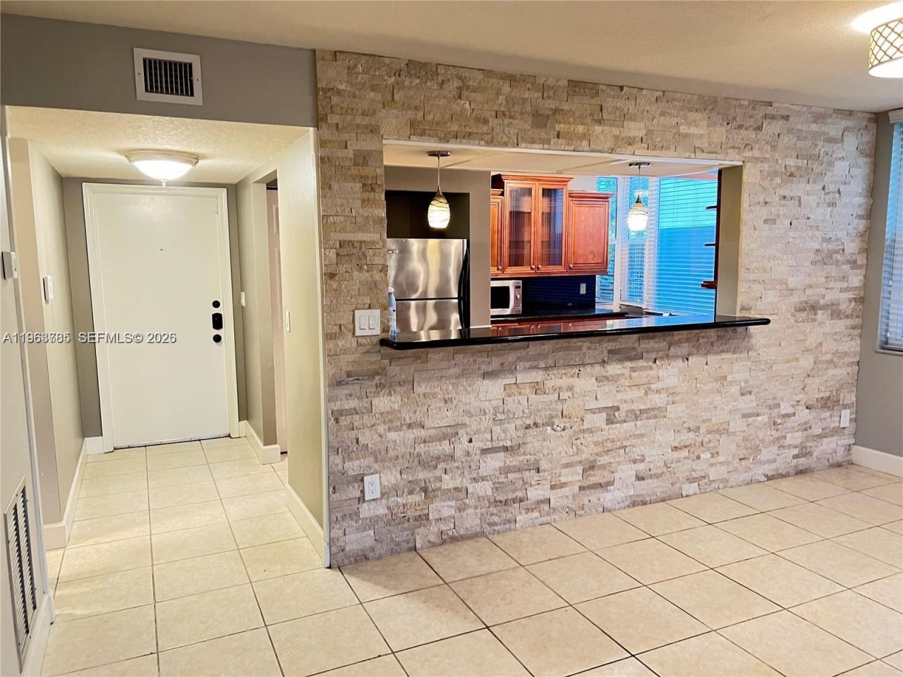 6800 Cypress Rd, Unit 101, Plantation, FL 33317 Photo