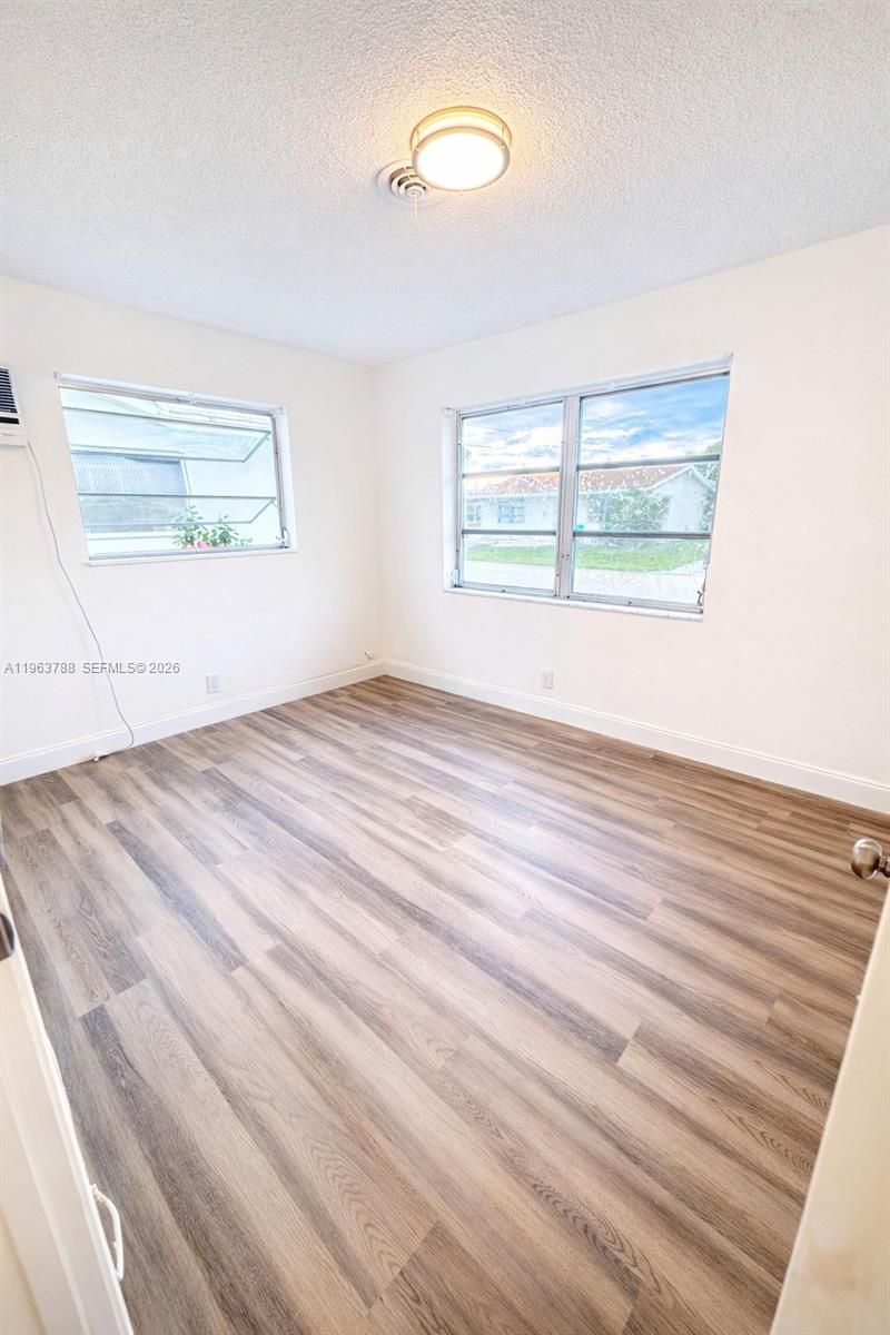 5404 NW 26th Rd, Tamarac, FL 33309 Photo