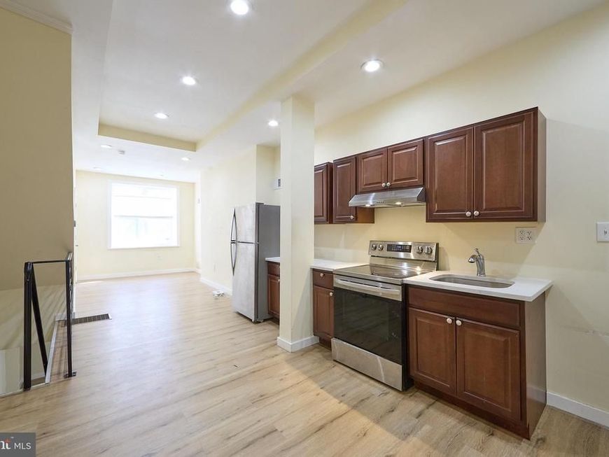 1558 N Randolph Street, Philadelphia, PA 19122 Main Photo