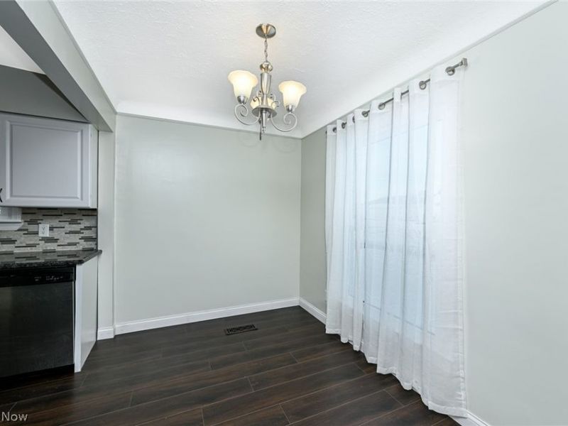 7107 Gerald Avenue, Parma, OH 44129 Photo 12