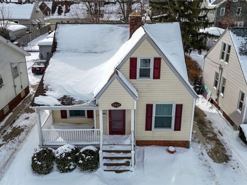 7107 Gerald Avenue, Parma, OH 44129 Photo 2