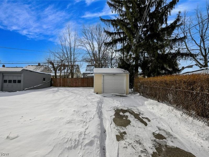 7107 Gerald Avenue, Parma, OH 44129 Photo 4