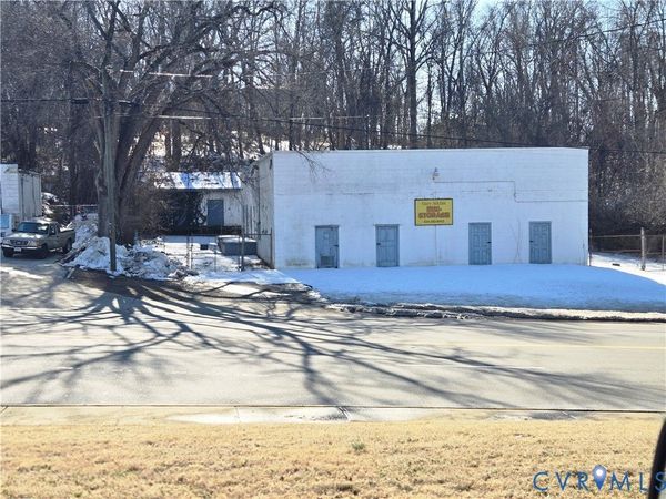 605 E Third Street, Farmville, VA 23901