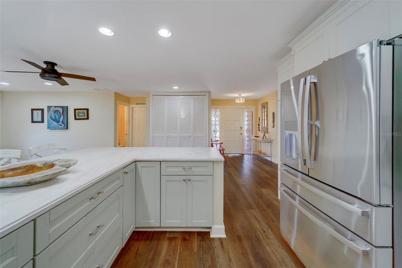 14557 Anchorage Circle, Seminole, FL 33776 Photo