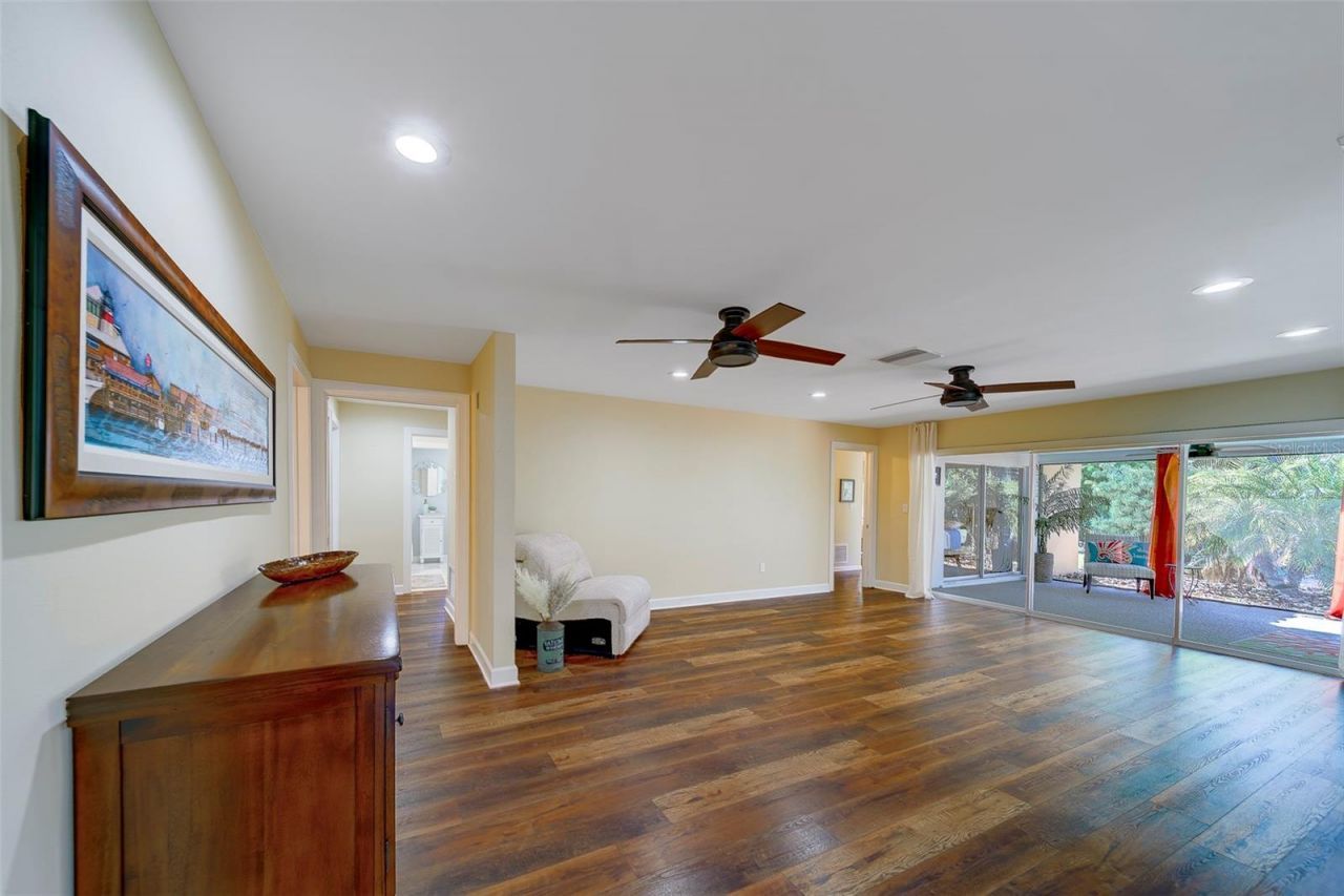 14557 Anchorage Circle, Seminole, FL 33776 Photo