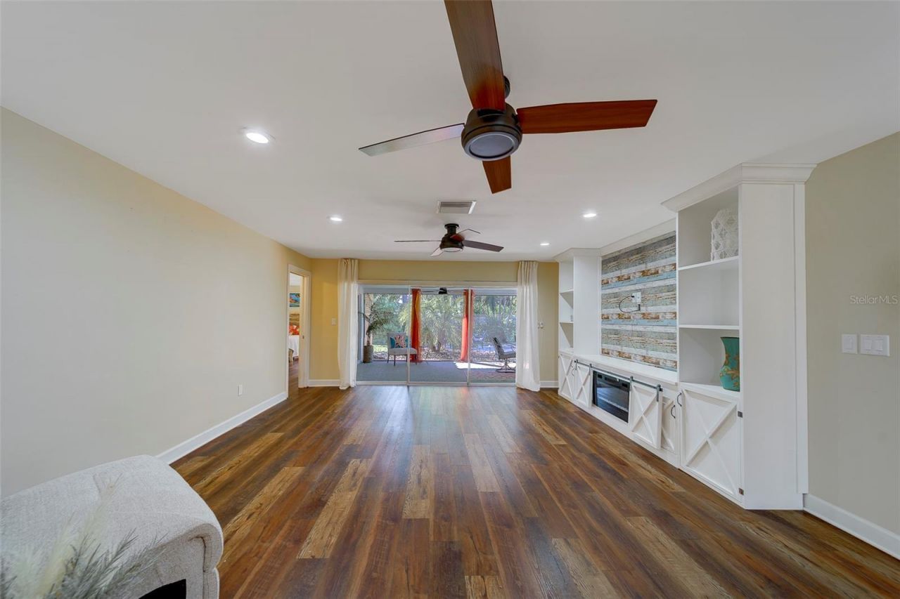 14557 Anchorage Circle, Seminole, FL 33776 Photo