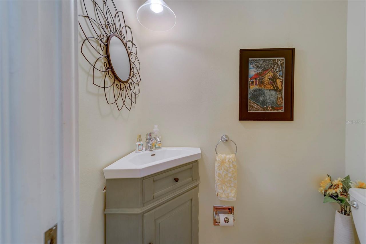 14557 Anchorage Circle, Seminole, FL 33776 Photo