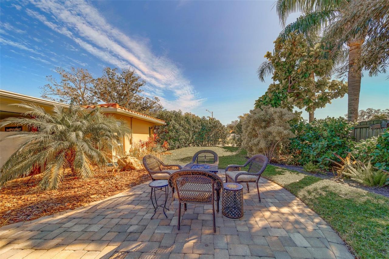 14557 Anchorage Circle, Seminole, FL 33776 Photo