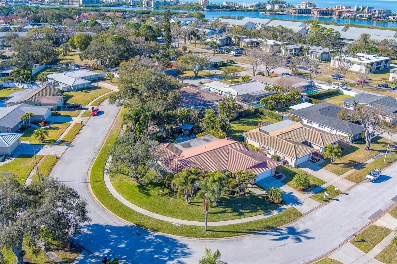 14557 Anchorage Circle, Seminole, FL 33776 Photo