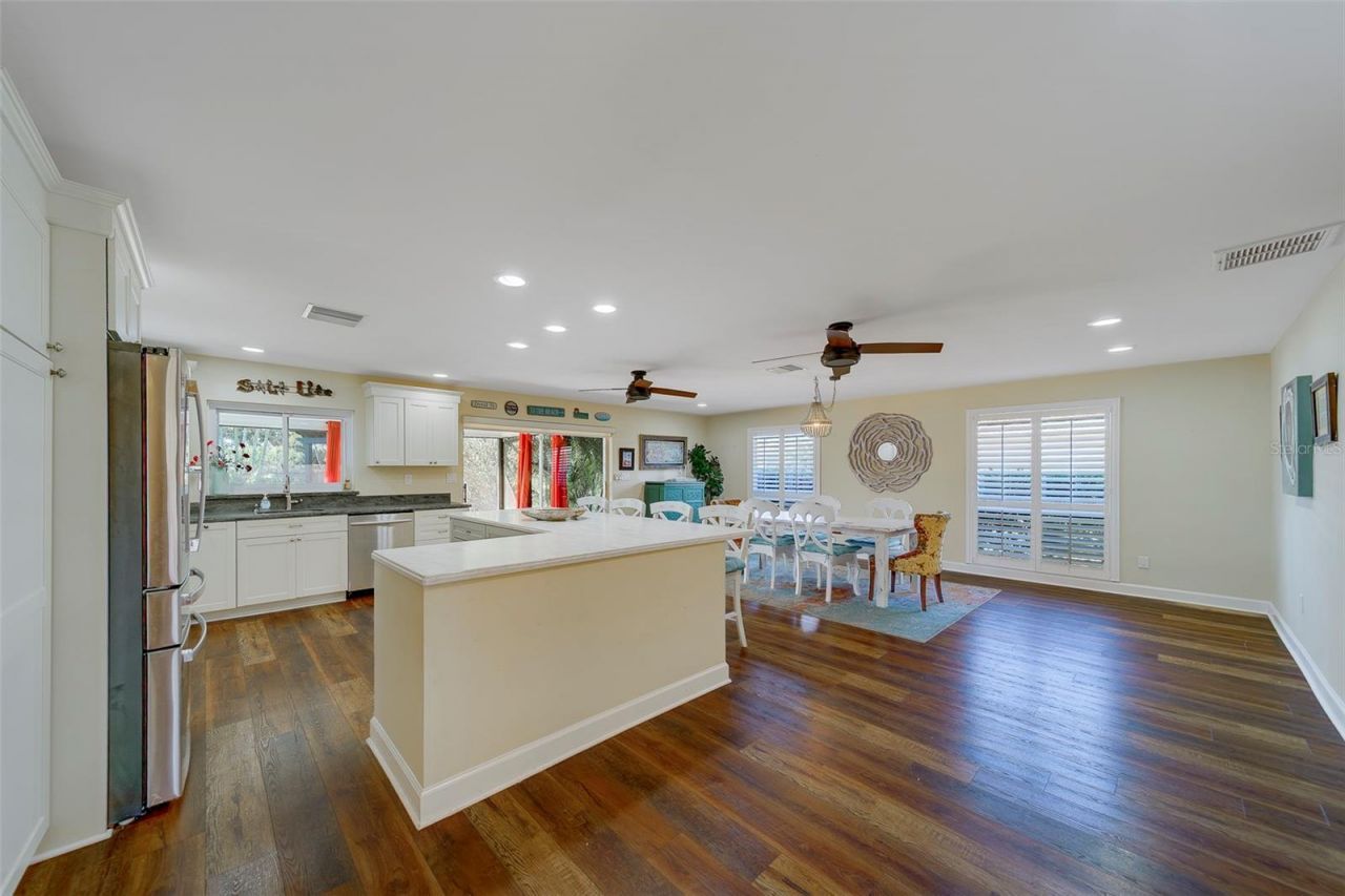 14557 Anchorage Circle, Seminole, FL 33776 Photo