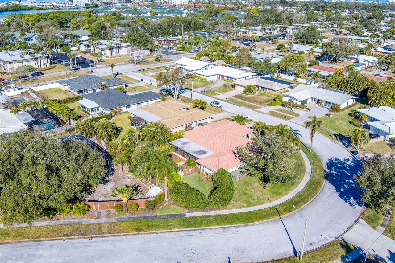 14557 Anchorage Circle, Seminole, FL 33776 Photo