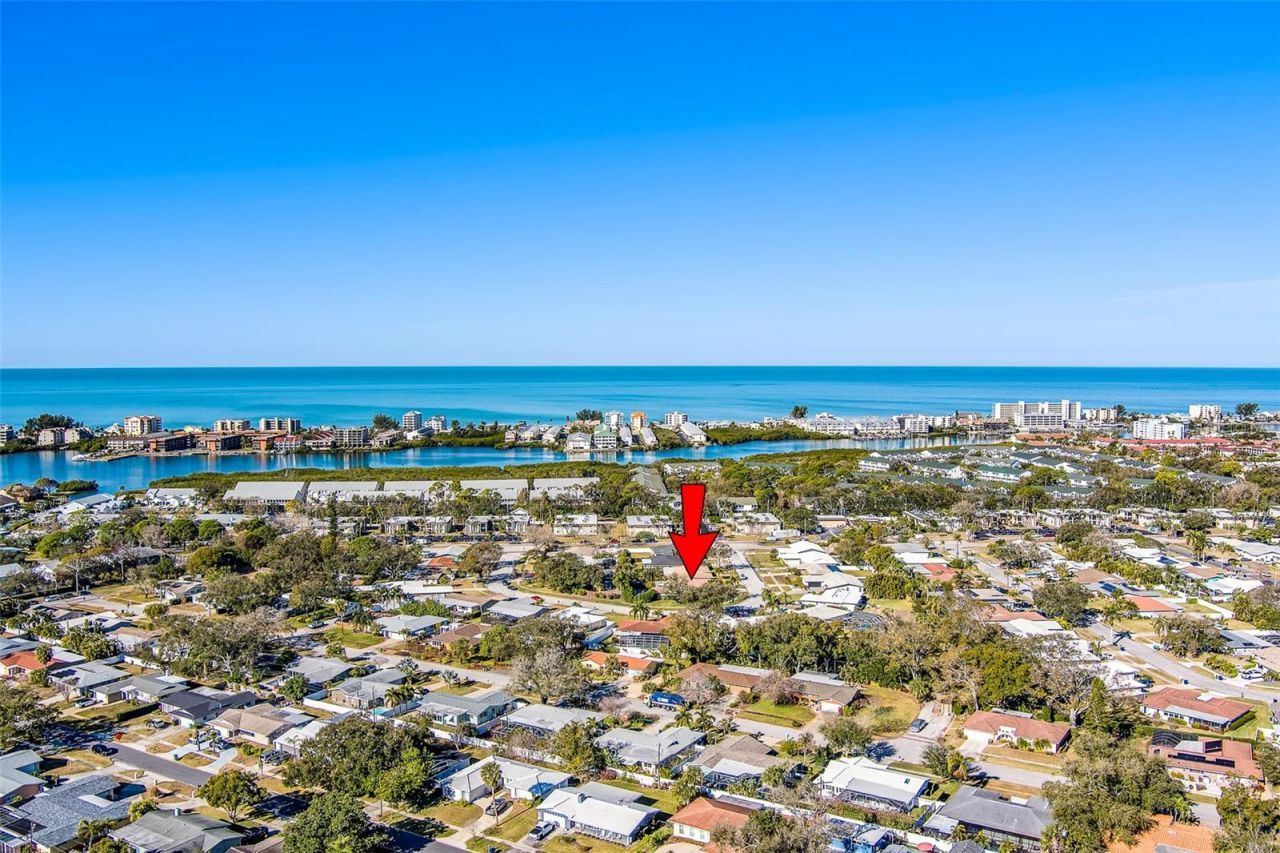 14557 Anchorage Circle, Seminole, FL 33776 Photo