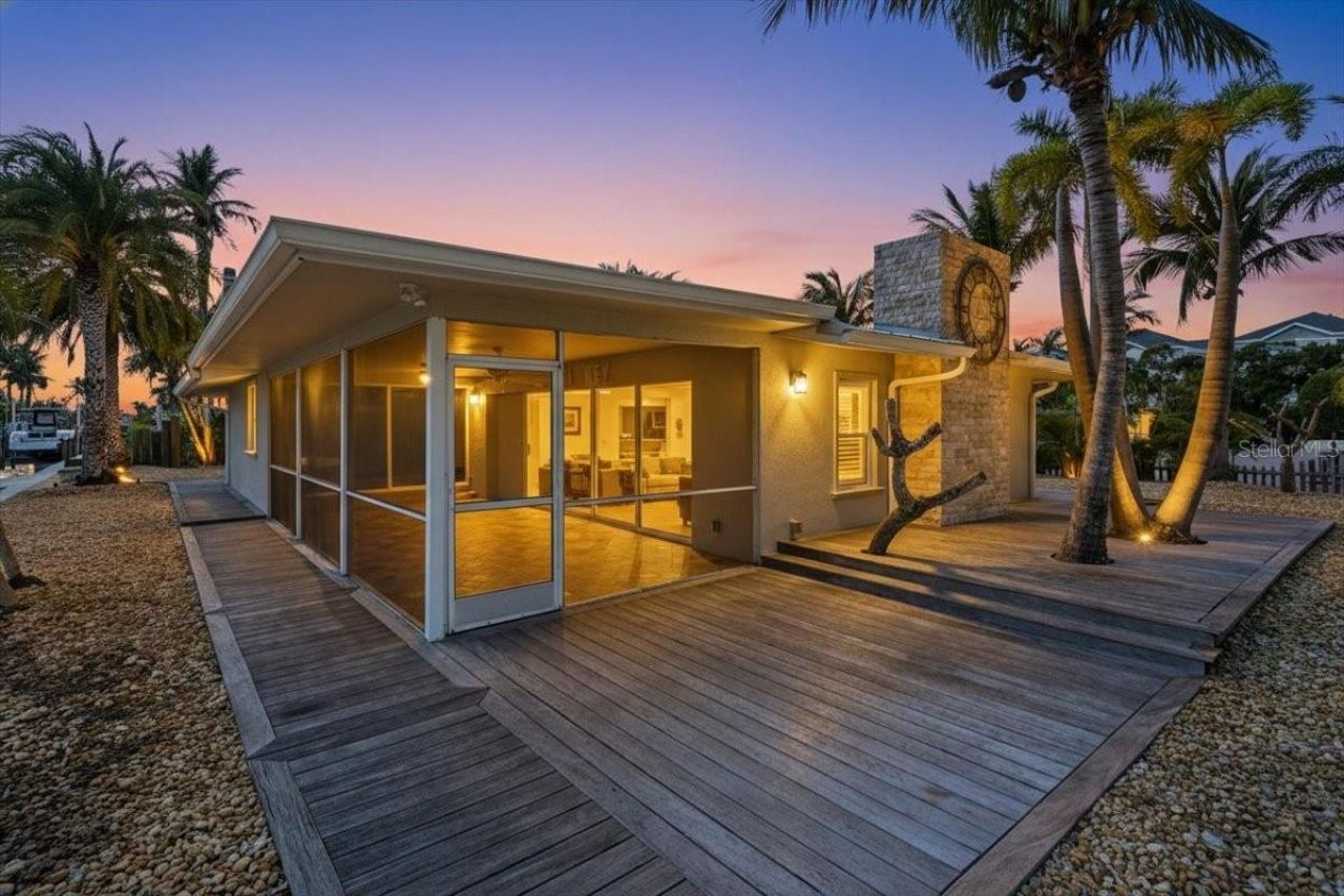834 Jungle Queen Way, Longboat Key, FL 34228 Photo