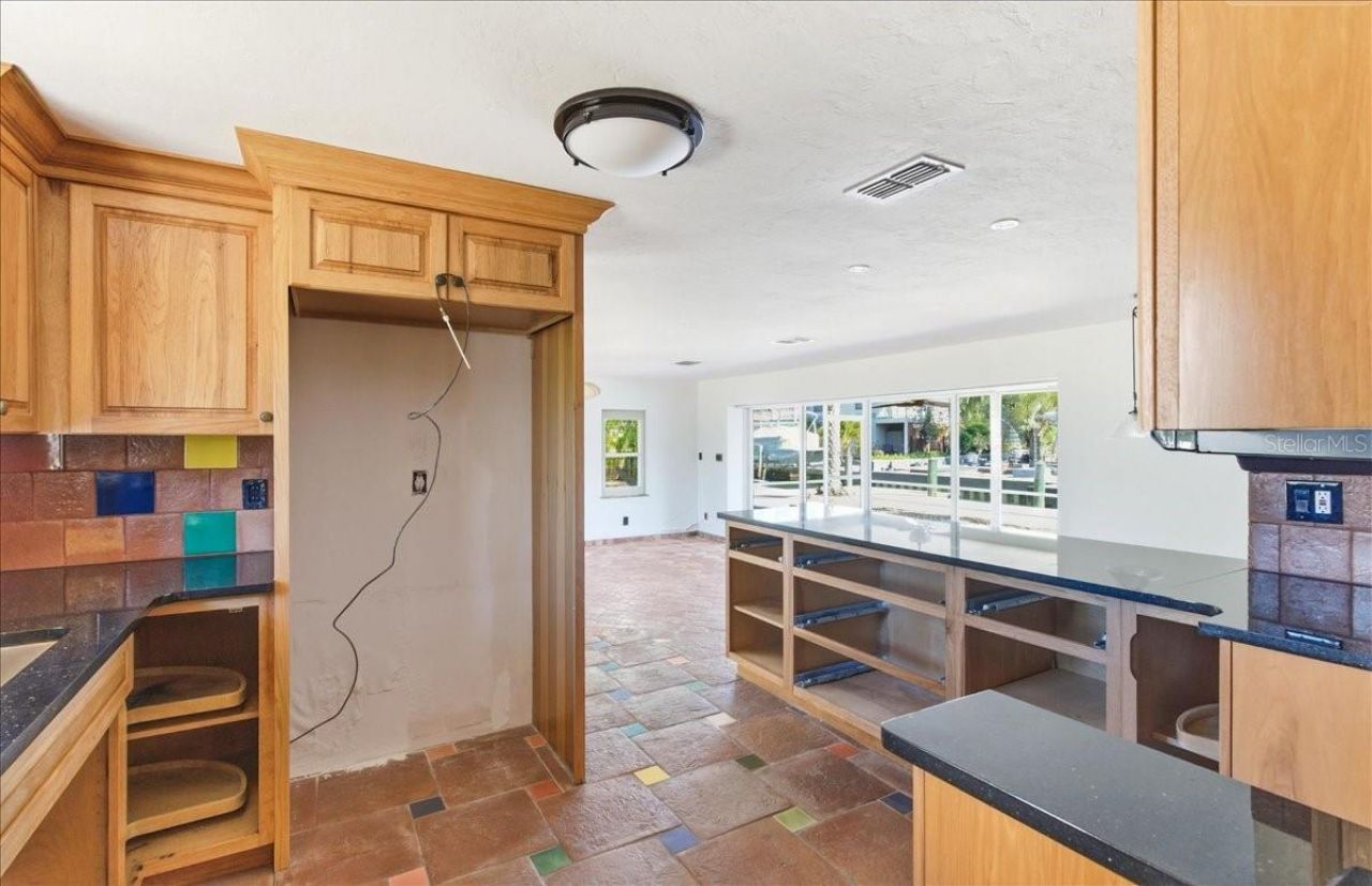 834 Jungle Queen Way, Longboat Key, FL 34228 Photo